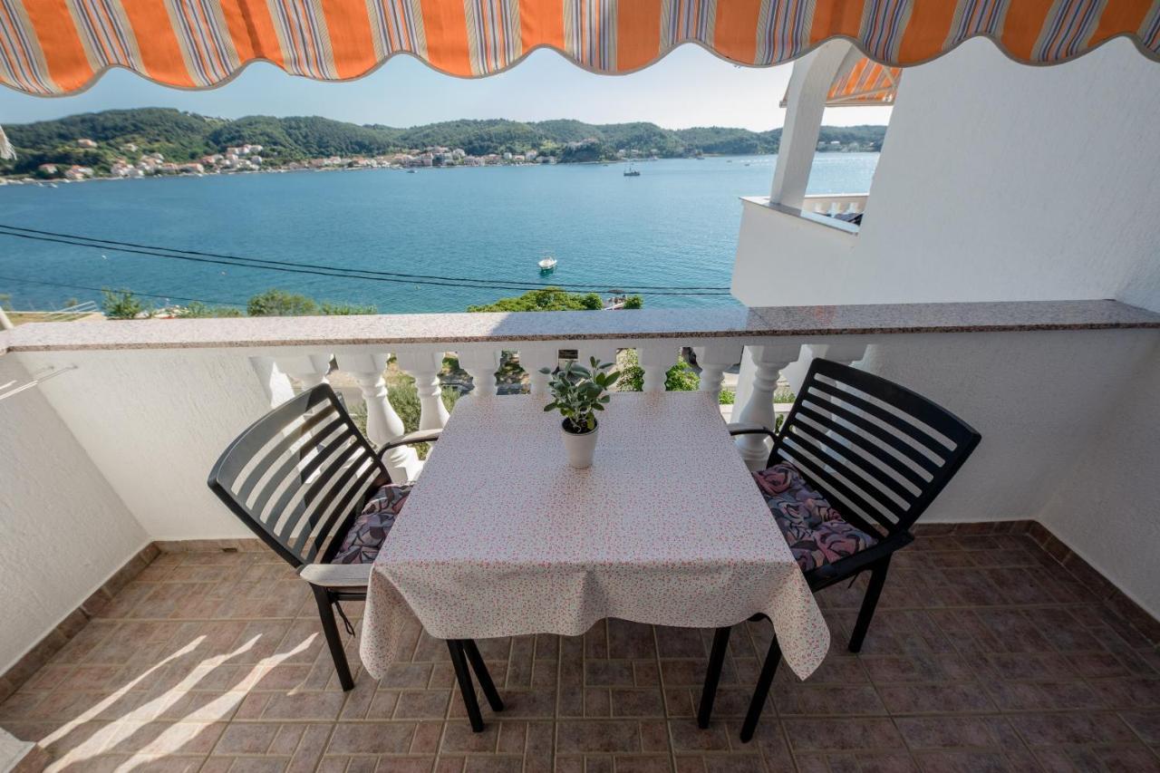 Apartments And Rooms By The Sea Supetarska Draga - Gornja, Rab - 11579 Kültér fotó